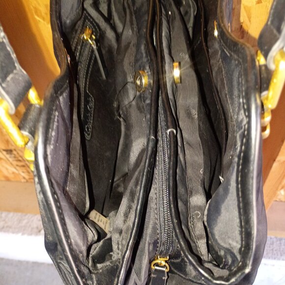 Purses(hand bag) - Picture 7 of 11